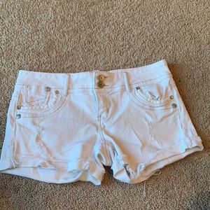 Almost Famous white jean shorts